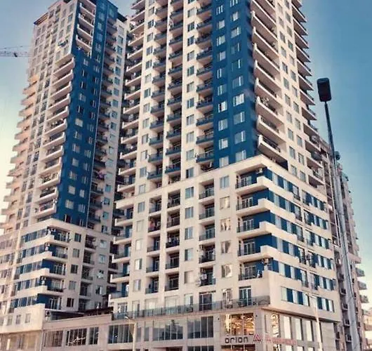 Luxure Apartments